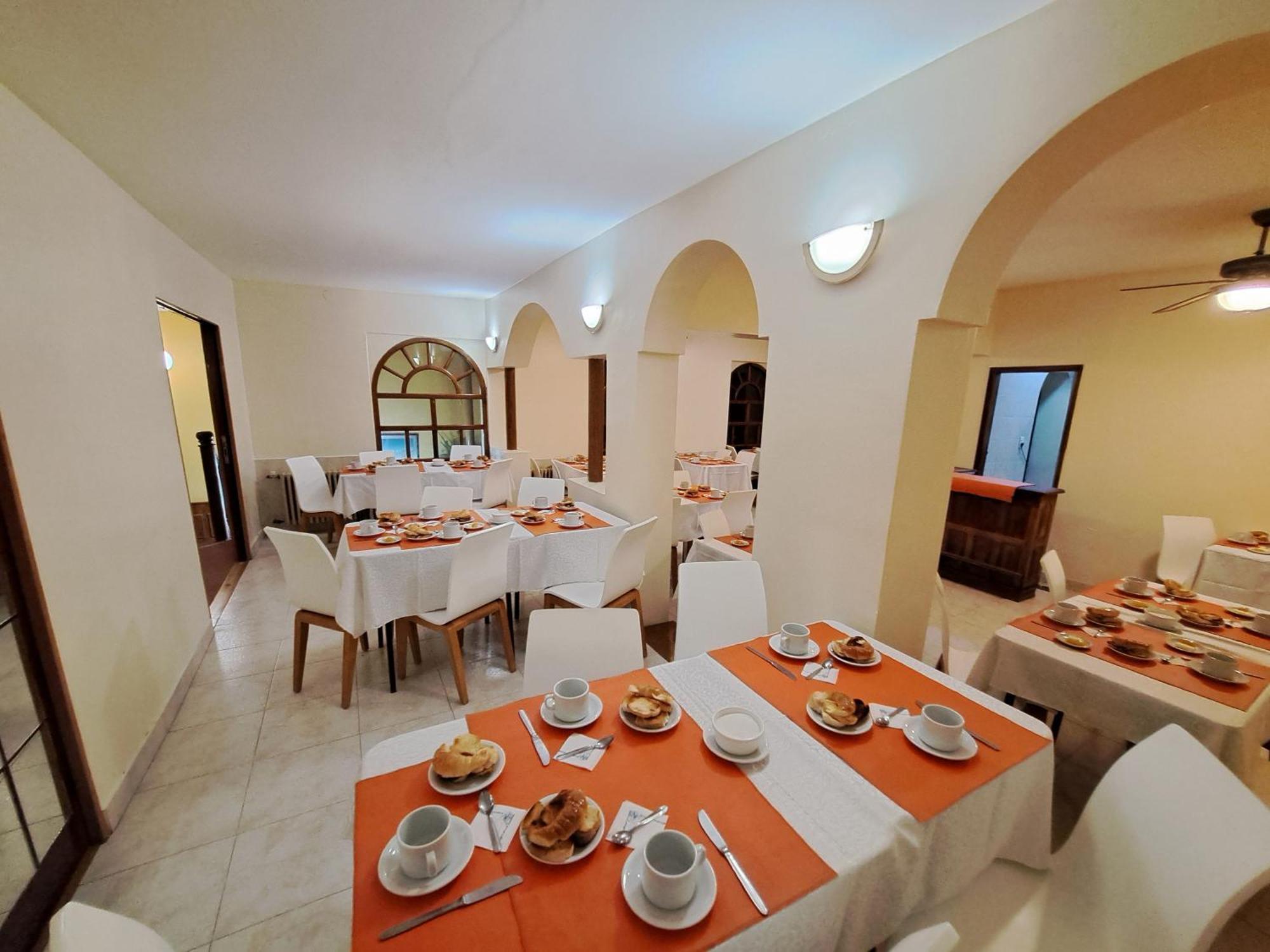 Hotel Provincia Trelew Extérieur photo